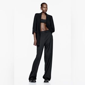 Zara Black 3/4 Sleeve Blazer